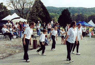 Drennon Days 2002 - Ky Gold Cloggers